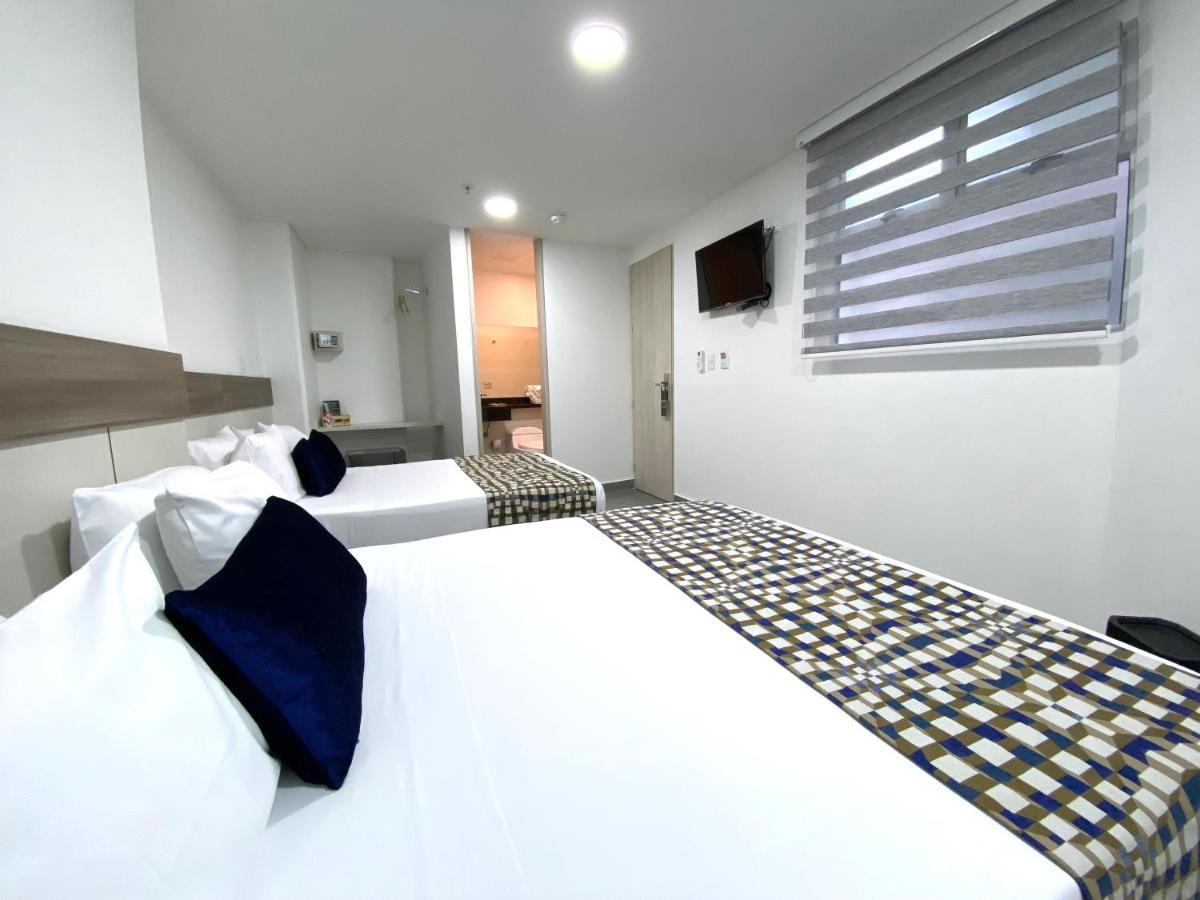 Seven Inn Hotel Medellin Exterior photo